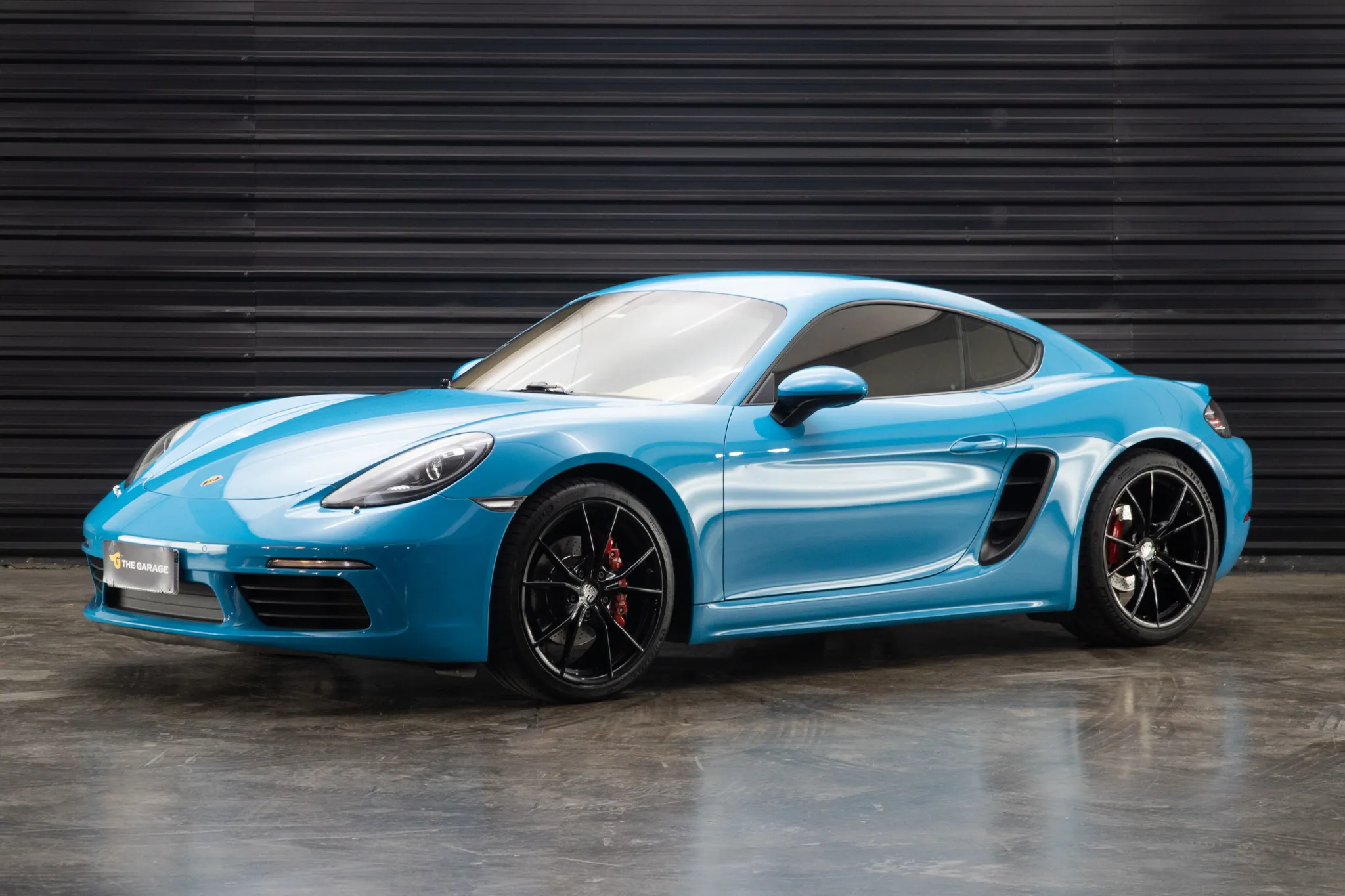 Porsche 718 Cayman